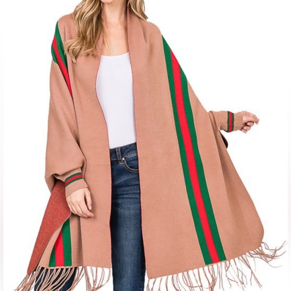 Heavy multi-color scarves with sleeves 🧣 - Picture 4 of 6